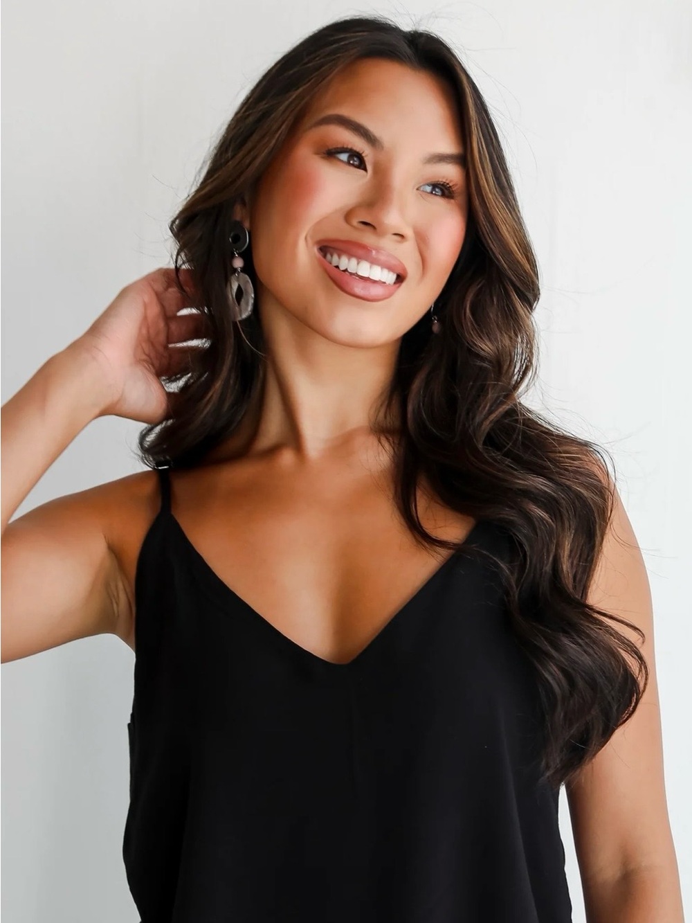 Charlotte Avery Double Layered V-Neck Camisole Crop Top Black Medium